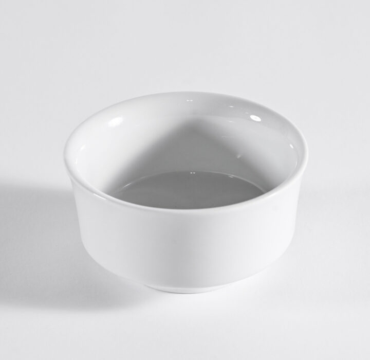 Classic White Rim Bouillon Cup with a smooth, glossy finish and simple round shape. Ideal for serving soups, broths, or small portions. Timeless and versatile for both casual and formal table settings.