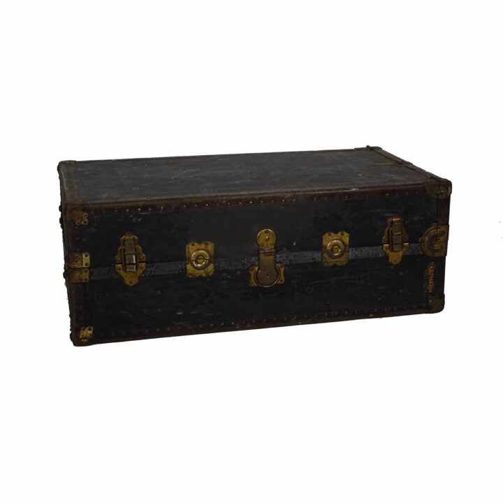 Vintage Trunk 4