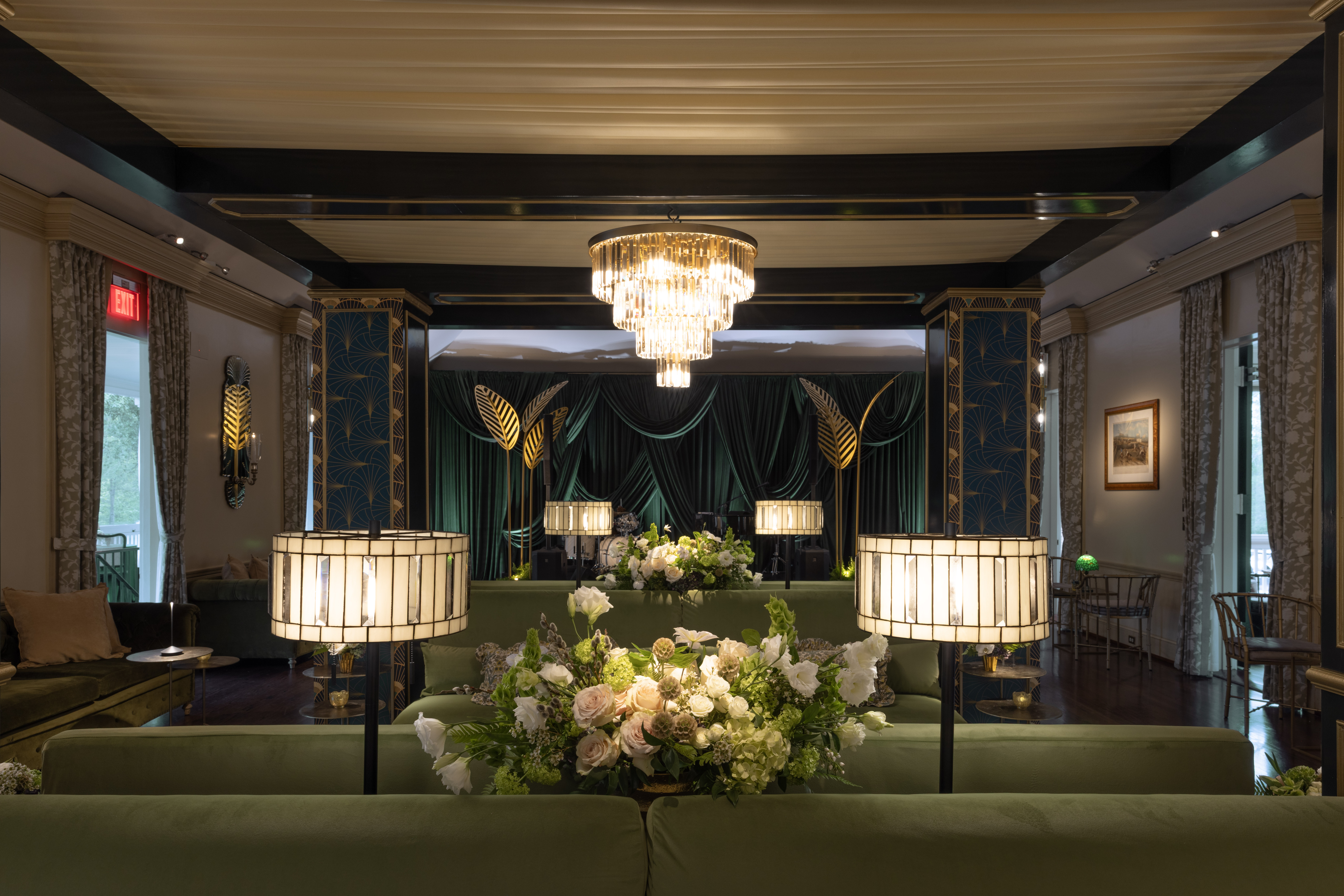 Winston Lounge Structure - Image 3